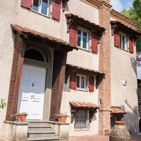 Вилла Heritage Mountain Near Rome W/ Pool & Panoramic Views Poli